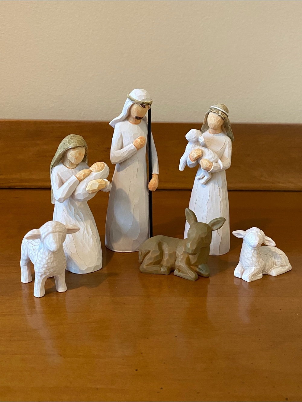 Miniature 6 Piece Nativity Scene Set, Resin Christmas Figurines with Baby Jesus